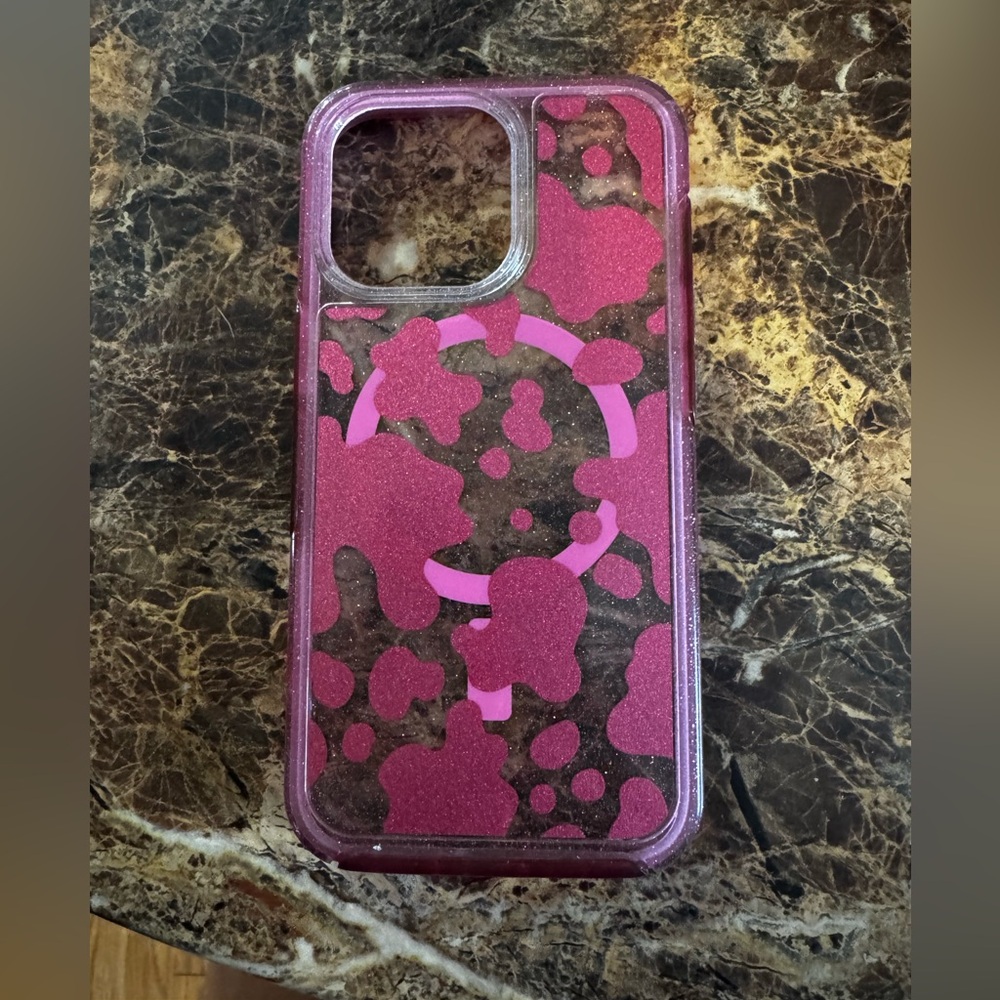 pink sparkle cow otterbox case. Iphone 13 pro.